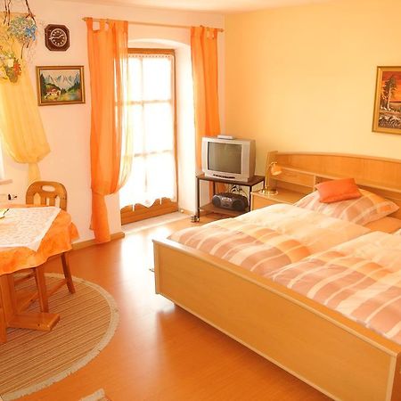 Haus Am Waldrand - Ferienwohnung Augustin Grafenau  Eksteriør bilde